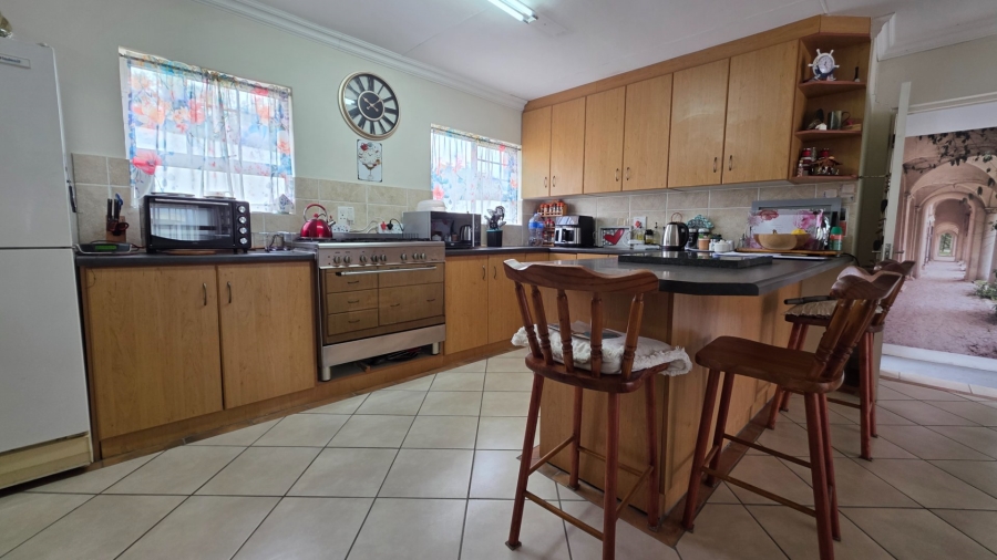3 Bedroom Property for Sale in Fraaiuitsig Western Cape